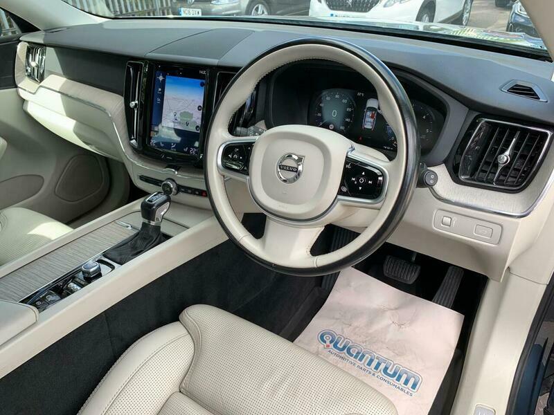 Volvo XC60 D4 Momentum Awd Blue #36
