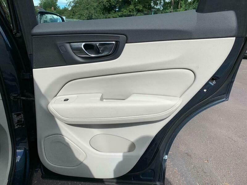 Volvo XC60 D4 Momentum Awd Blue #61