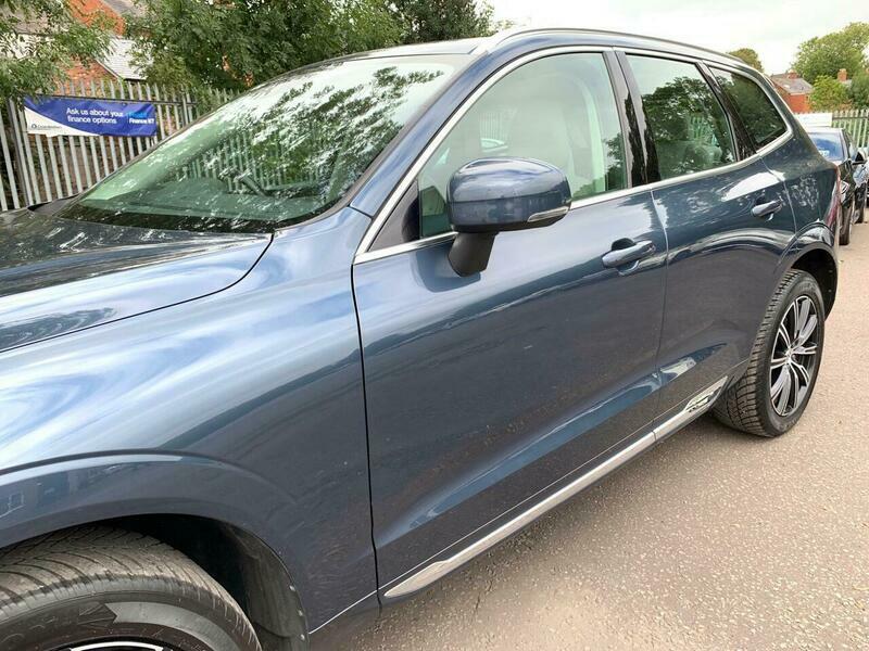 Volvo XC60 D4 Momentum Awd Blue #12