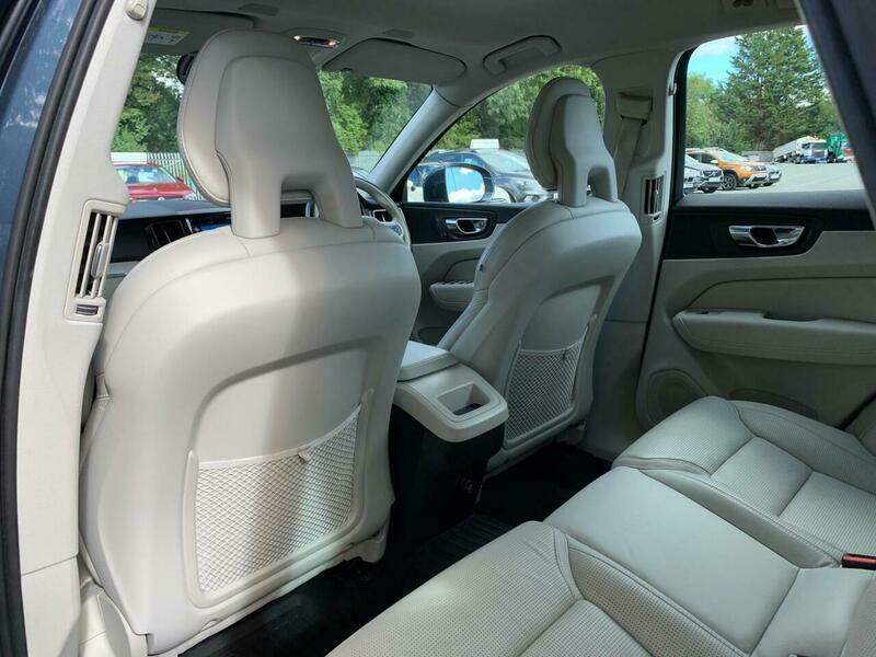 Volvo XC60 D4 Momentum Awd Blue #50