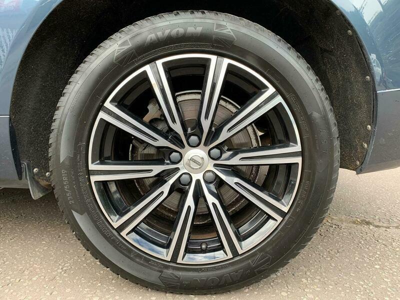 Volvo XC60 D4 Momentum Awd Blue #21