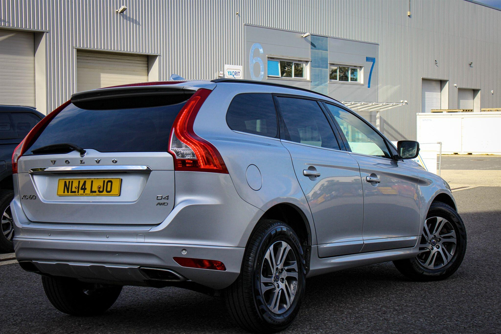 Volvo XC60 2.4 D4 Se Nav Awd Euro 5 Ss Silver #4