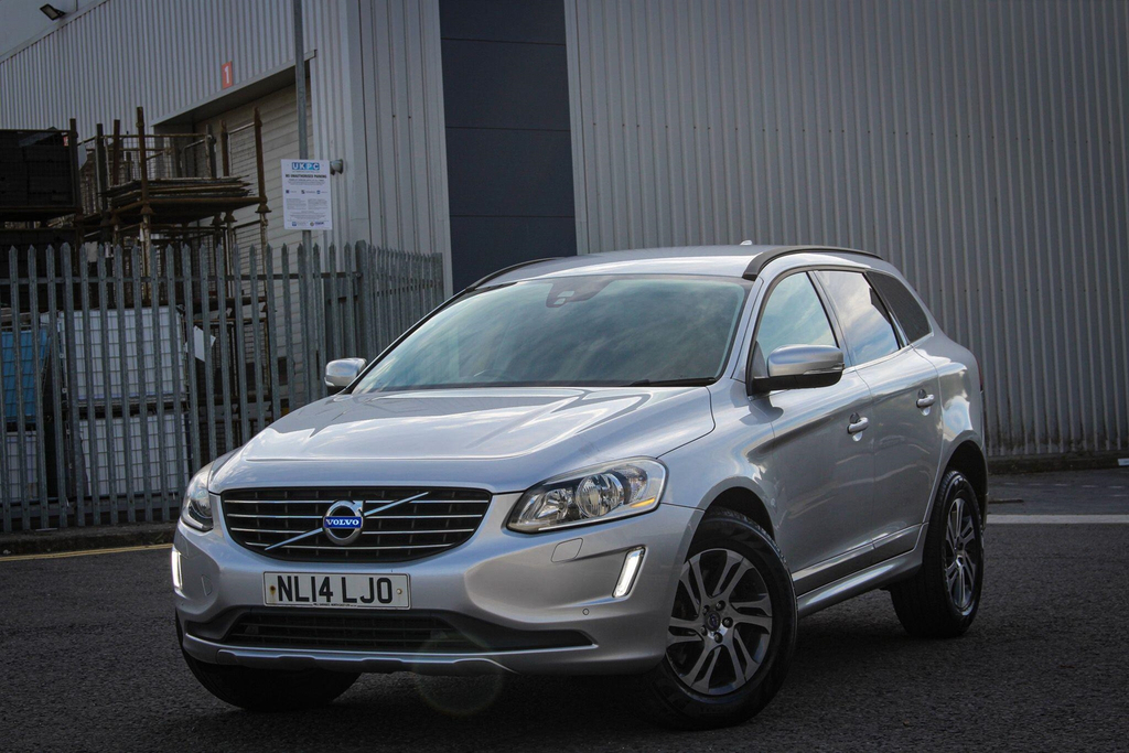 Volvo XC60 2.4 D4 Se Nav Awd Euro 5 Ss Silver #2