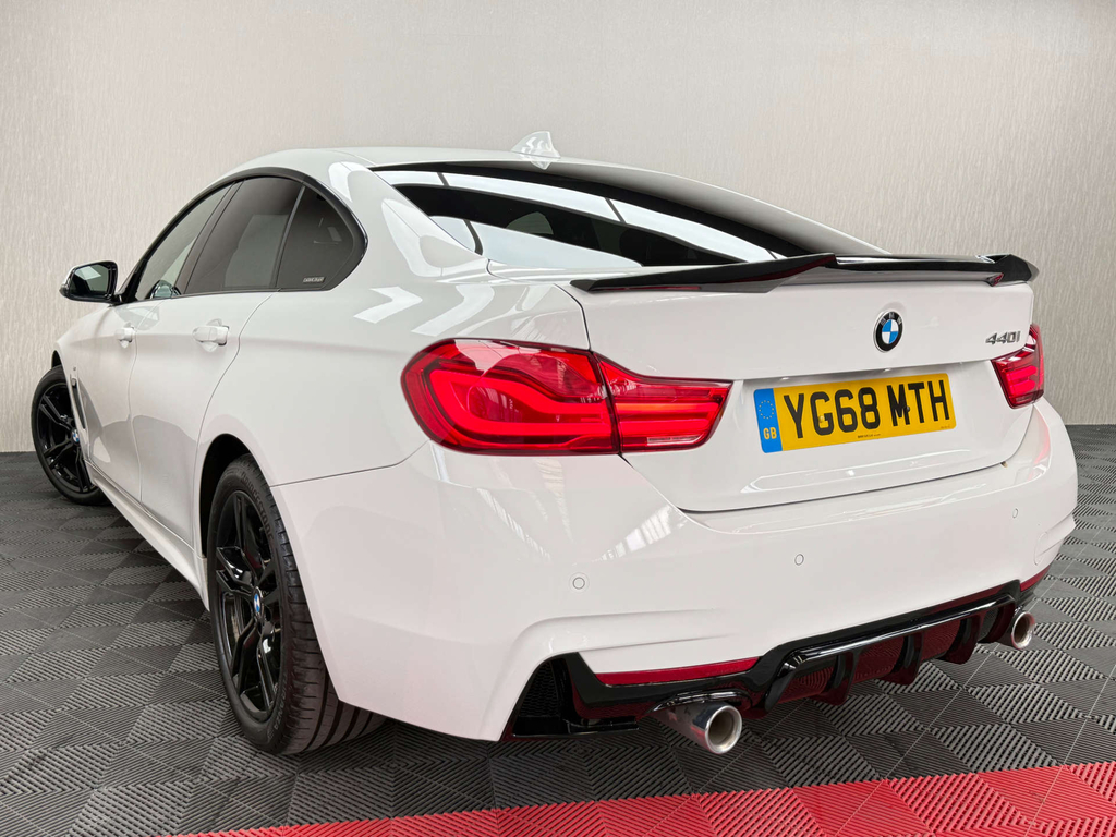 BMW 4 Series 420D M Sport Grey #30