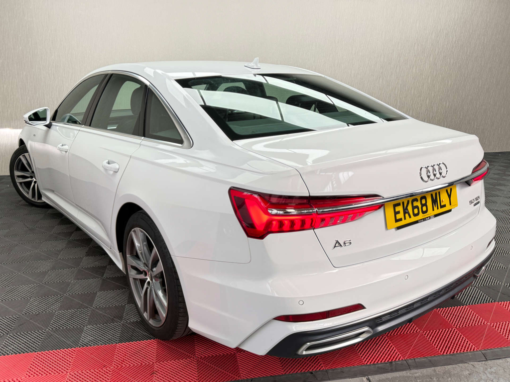 Audi A6 Saloon Tdi Ultra S Line Black Edition Black #21