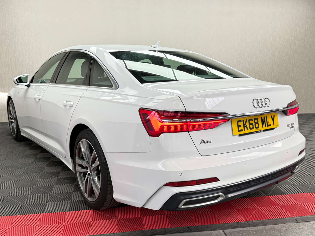 Audi A6 Saloon Tdi Ultra S Line Black Edition Black #24