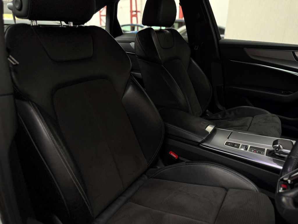 Audi A6 Saloon Tdi Ultra S Line Black Edition Black #36