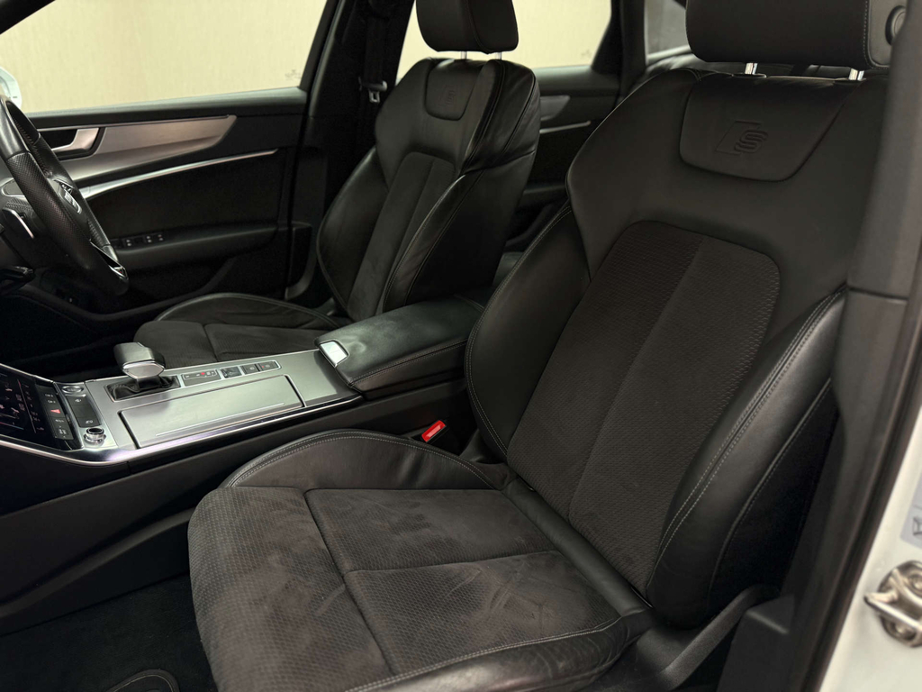Audi A6 Saloon Tdi Ultra S Line Black Edition Black #37