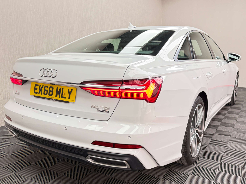 Audi A6 Saloon Tdi Ultra S Line Black Edition Black #20