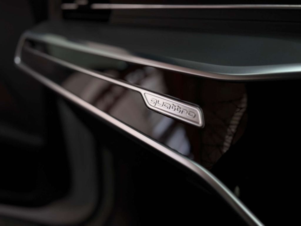 Audi A6 Saloon Tdi Ultra S Line Black Edition Black #56