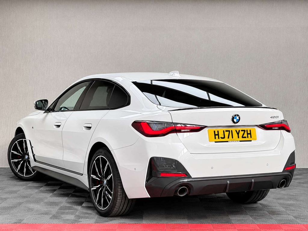 BMW 4 Series M Sport Hatchback Euro 6 Ss White #2