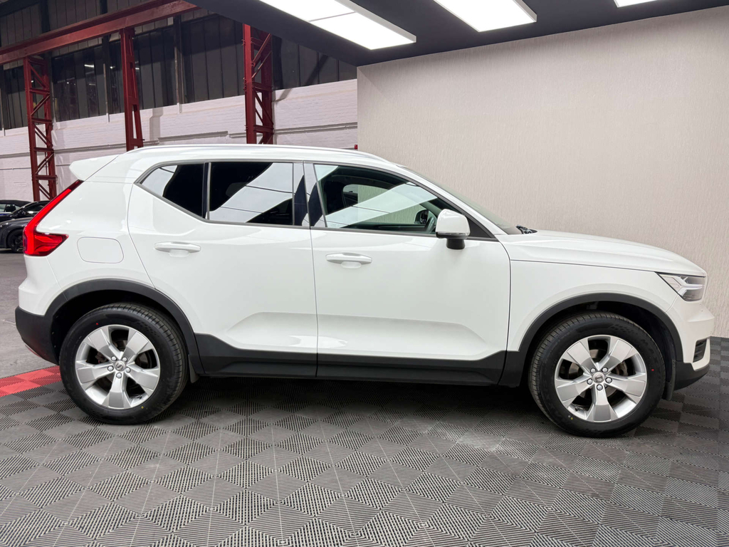 Volvo XC40 2.0 D3 R Design Geartronic Black #25
