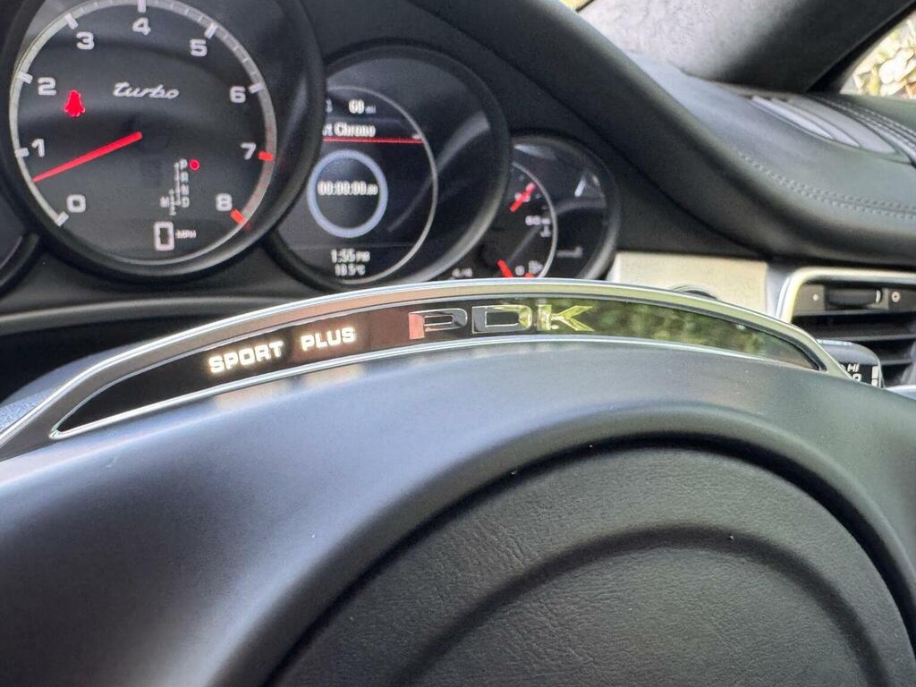 Porsche Panamera 3.0 300 V6 Red #32