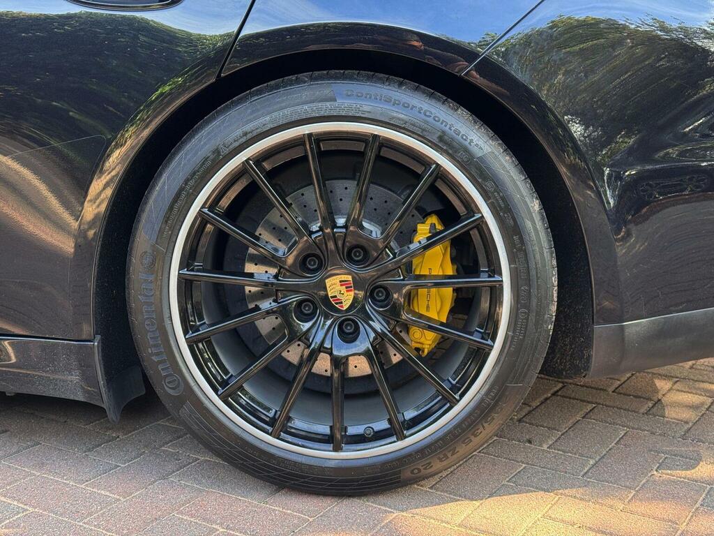 Porsche Panamera 3.0 300 V6 Red #23