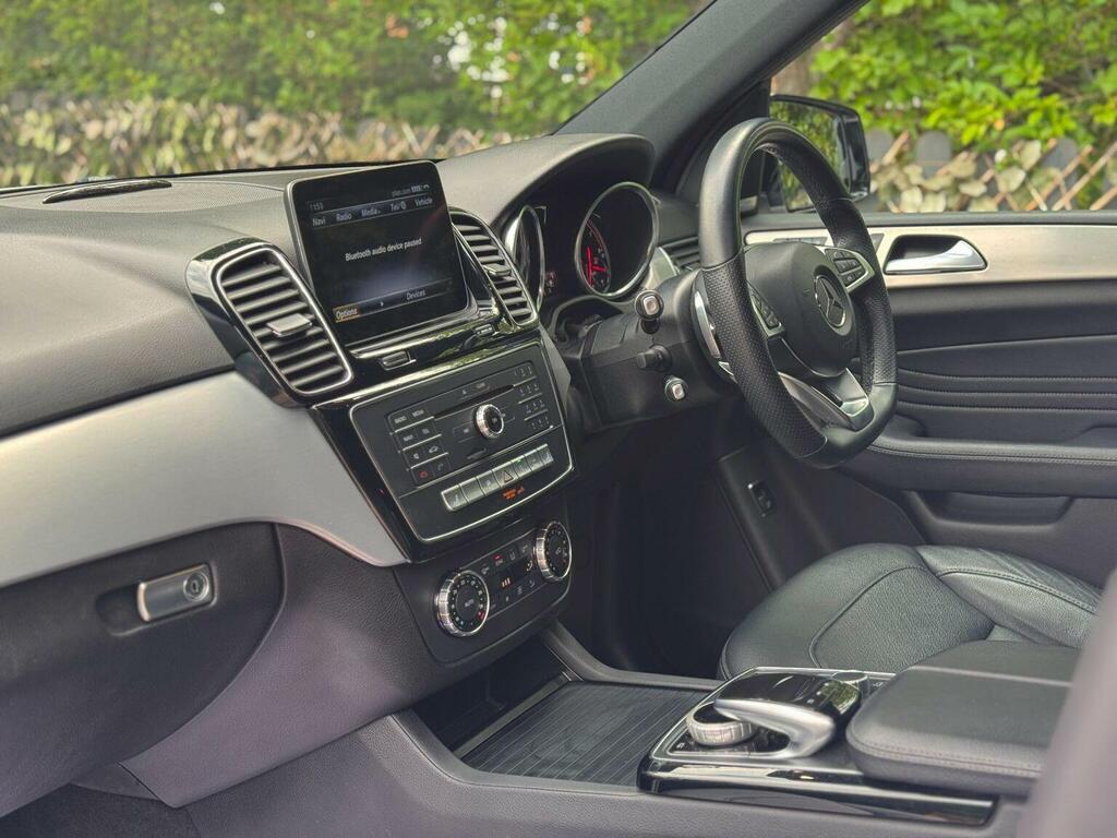 Mercedes-Benz GLE Class Amg Night Edition Black #20