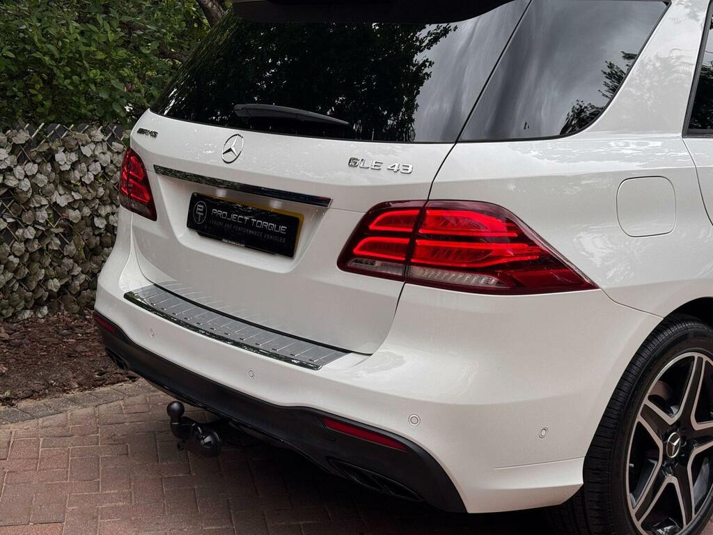 Mercedes-Benz GLE Class 3.0 Gle43 V6 Amg Night Edition G-tronic 4Matic Eur White #6