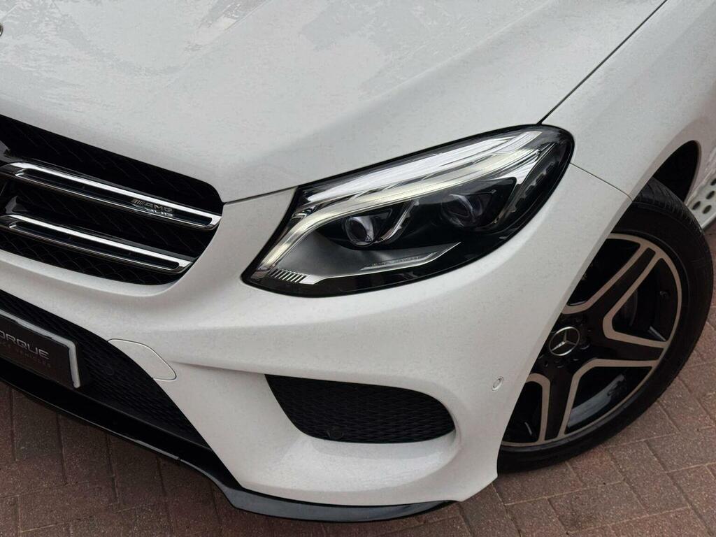 Mercedes-Benz GLE Class 3.0 Gle43 V6 Amg Night Edition G-tronic 4Matic Eur White #4