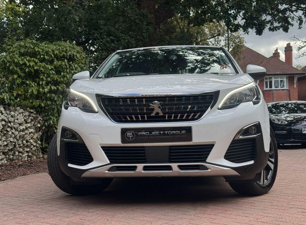 Peugeot 3008 1.2 Puretech Allure Euro 6 Ss White
