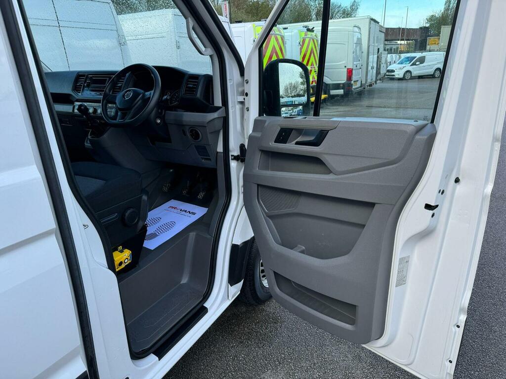 Volkswagen Crafter Tipper 2.0 Tdi Cr35 Startline Double Cab Tipper Rw White #6