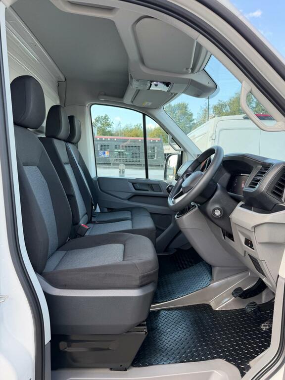 Volkswagen Crafter 2.0 Tdi Cr35 Commerce Fwd Lwb Euro 6 Ss White #6
