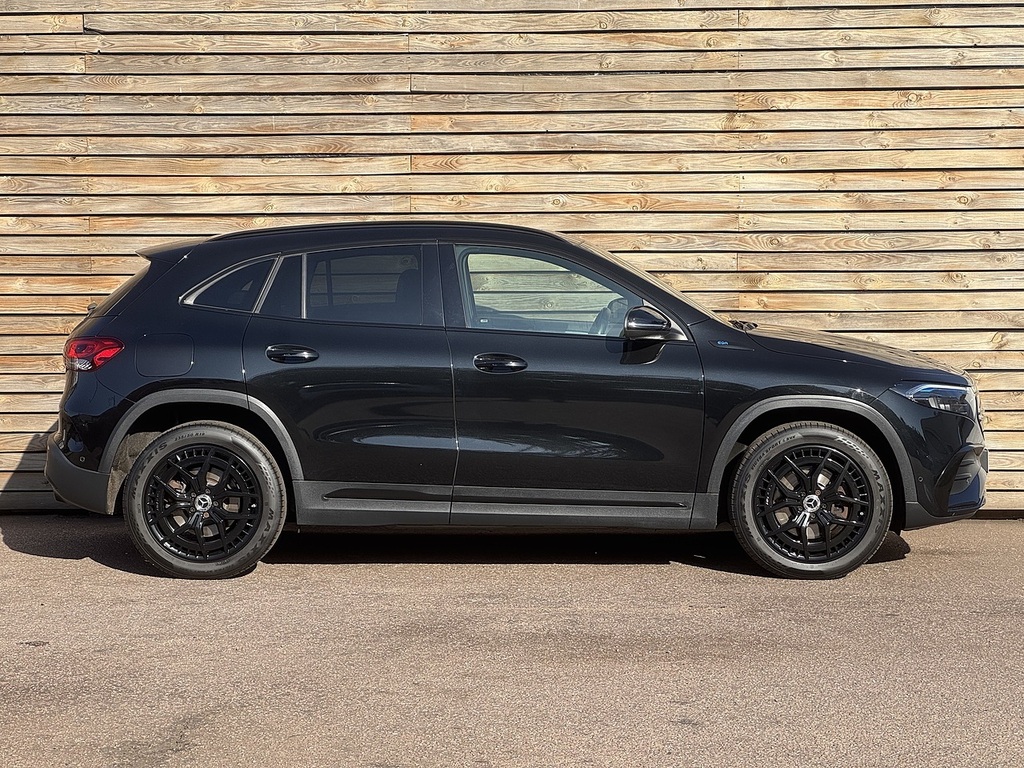 Mercedes-Benz EQA 202171 Eqa 250 Amg Line Pano Sunroof De-chrom Black #4