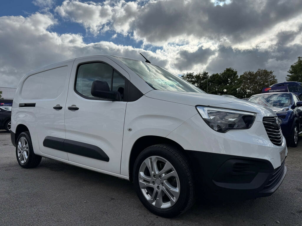 Vauxhall Combo 2300 1.5 Turbo D 100Ps H1 Sportive Van White #71