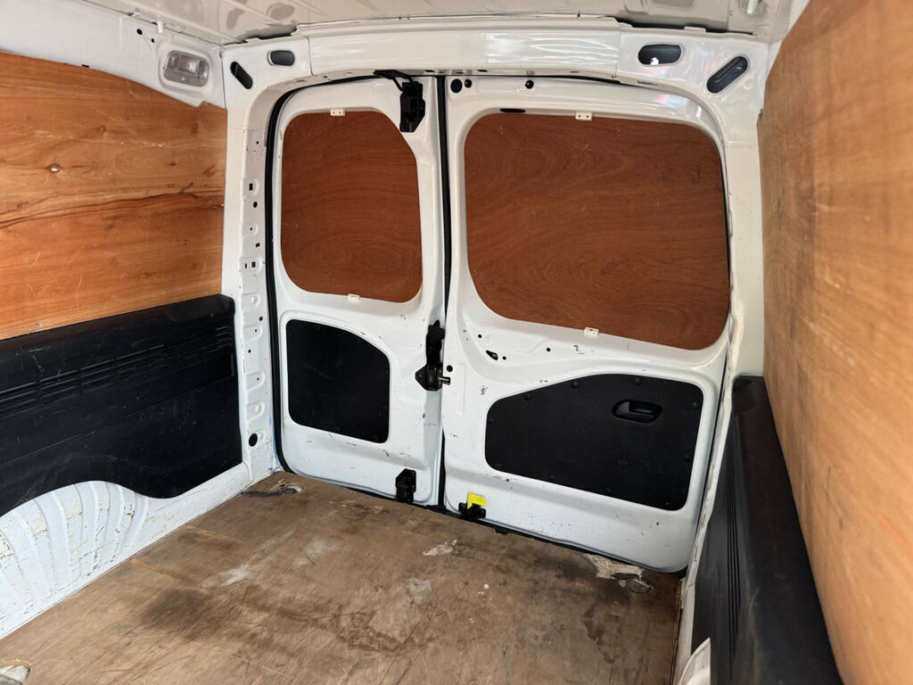 Vauxhall Combo 2300 1.5 Turbo D 100Ps H1 Sportive Van White #31