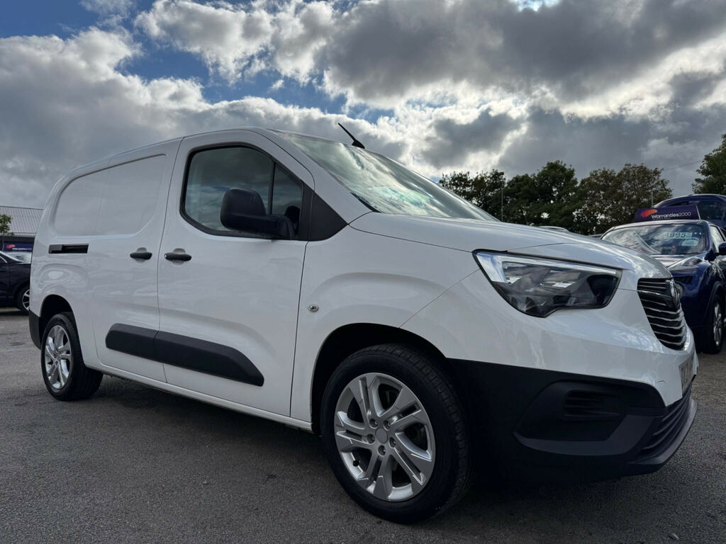 Vauxhall Combo 2300 1.5 Turbo D 100Ps H1 Sportive Van White #63