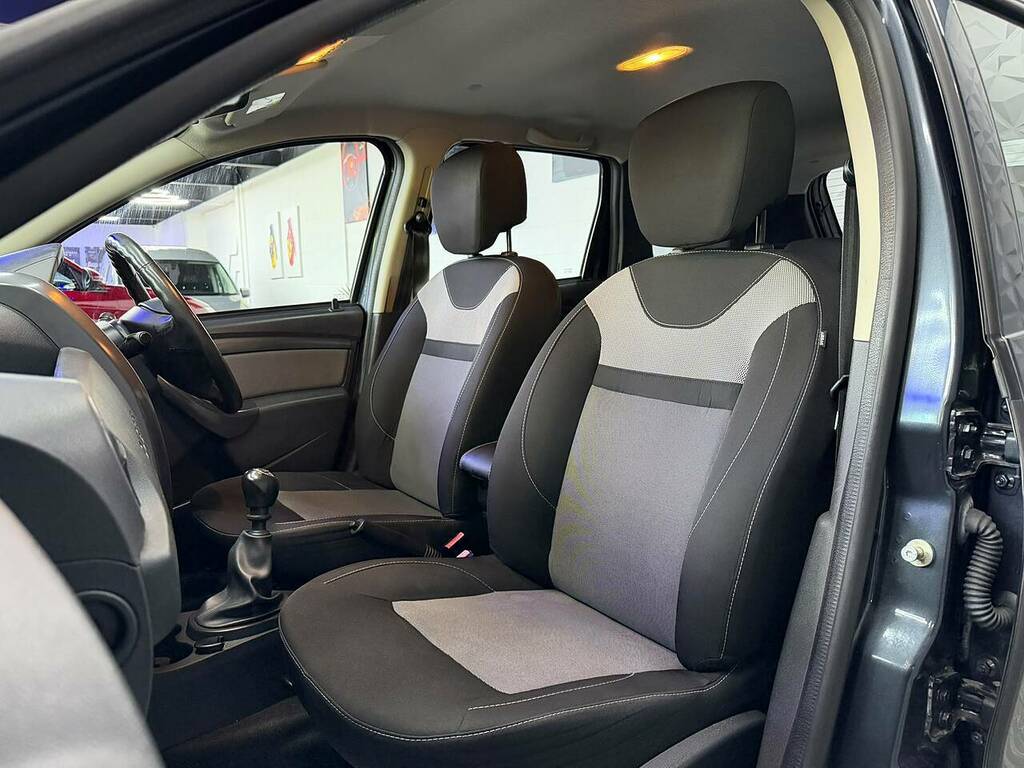 Dacia Duster Suv 1.5 Dci Prestige Euro 6 Ss 201666 White #31