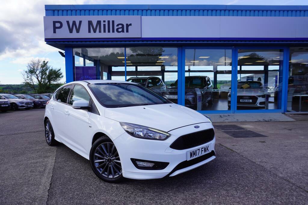 Ford Focus 1.0T Ecoboost St-line Euro 6 Ss White