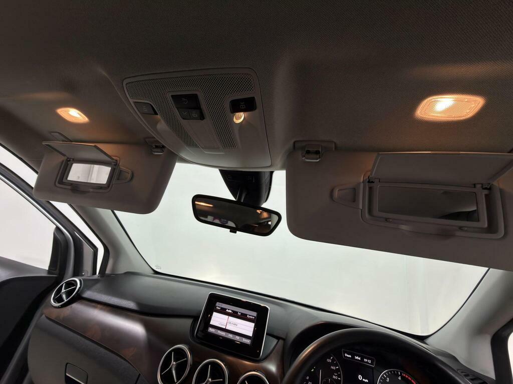 Mercedes-Benz B Class 1.8 B180 Cdi Blueefficiency Se Euro 5 Ss White #58
