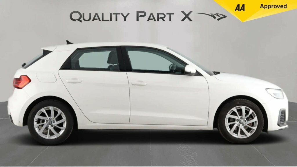 Audi A1 1L Sport White #5