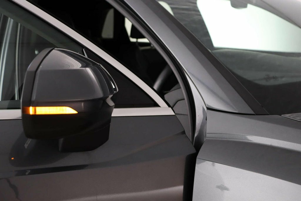 Audi Q3 Audi 35 Tfsi Sport Grey #27