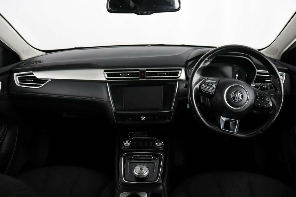 MG MG5 Estate Silver #2
