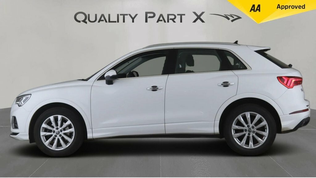 Audi Q3 2L Sport White #4
