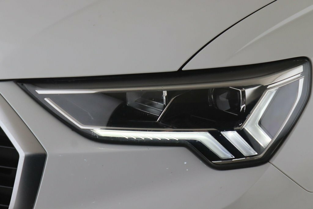 Audi Q3 Q3 S Line 35 Tfsi Mhev Black #9