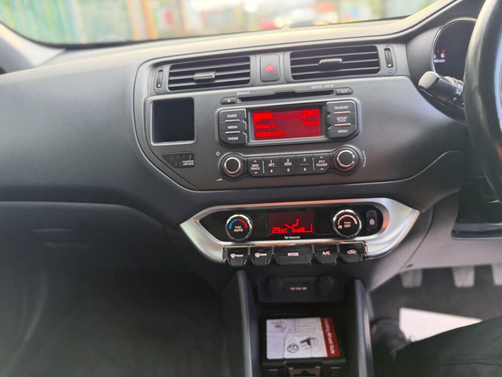 Kia RIO 1.4 2 Euro 5 White #24