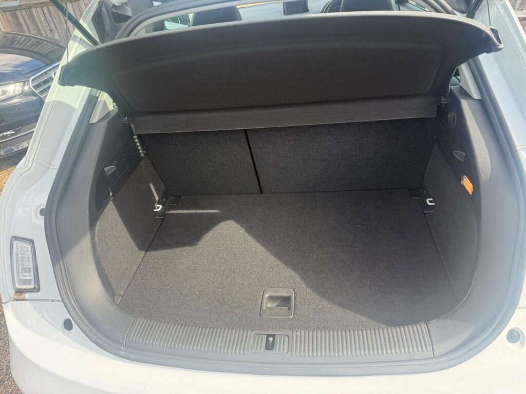 Audi A1 1.6 Tdi S Line Style Edition Sportback Euro 5 Ss Silver #33