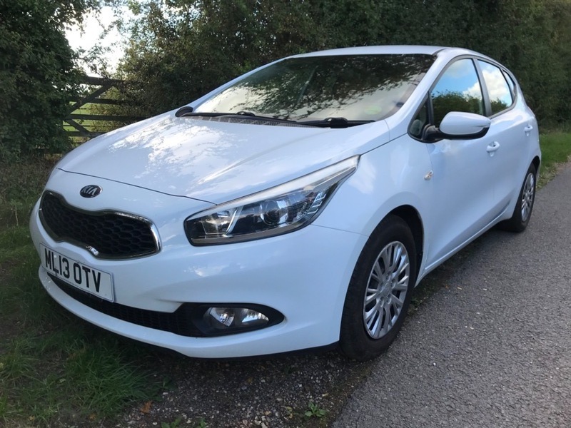 Kia Ceed Crdi 1 White #6