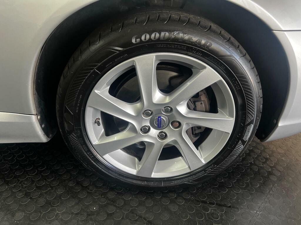 Volvo V70 D5 215 Business Edition  #36