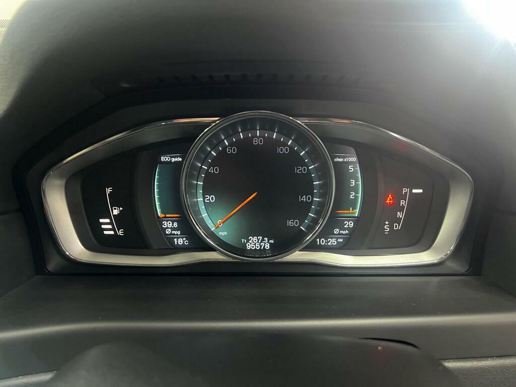 Volvo V70 D5 215 Business Edition  #47