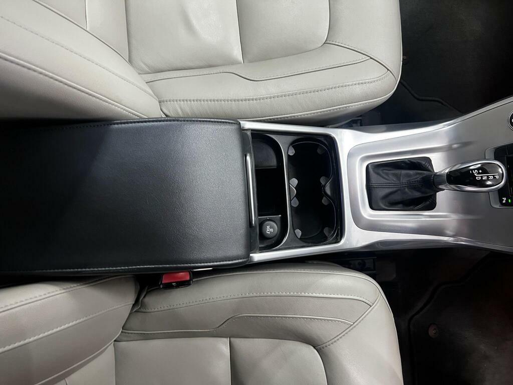 Volvo V70 D5 215 Business Edition  #13