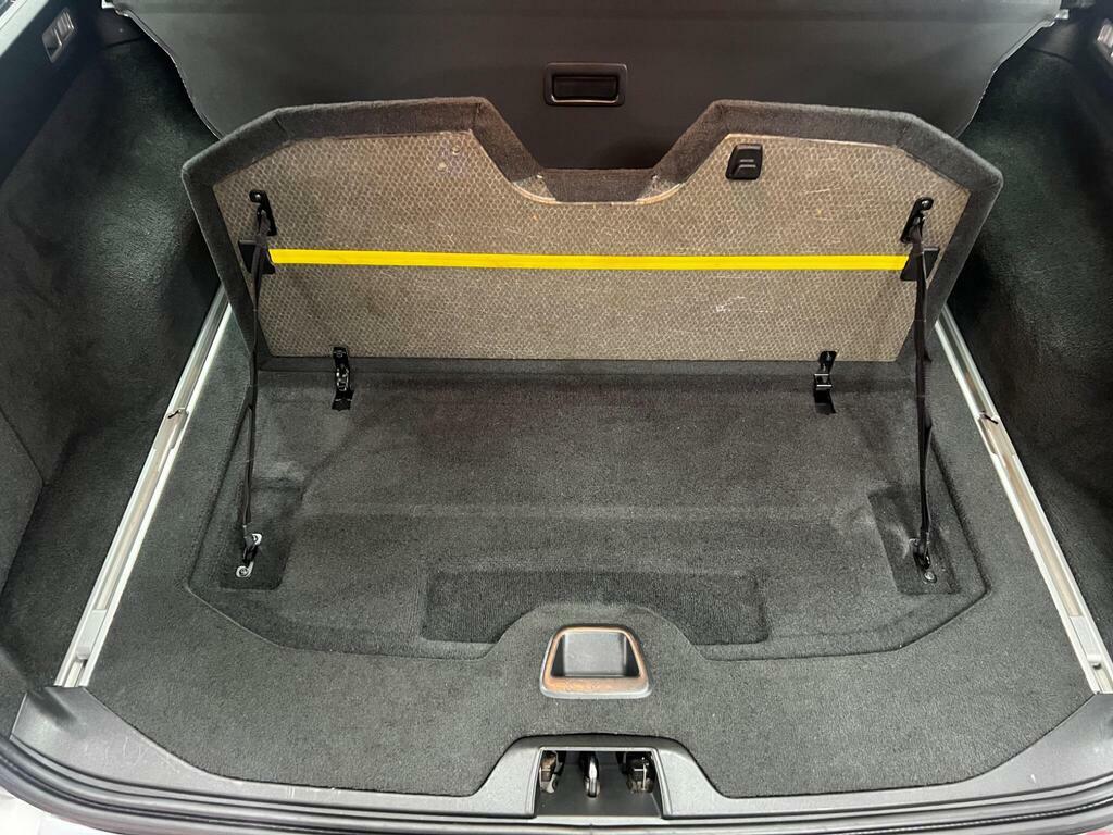 Volvo V70 D5 215 Business Edition  #48