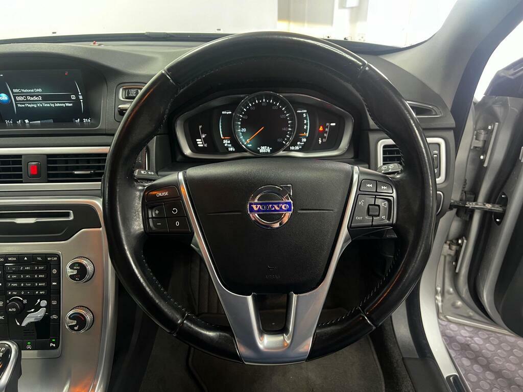 Volvo V70 D5 215 Business Edition  #50