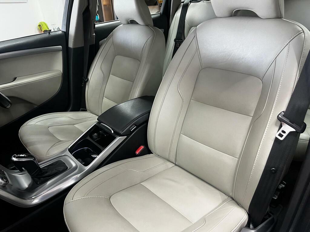 Volvo V70 D5 215 Business Edition  #51