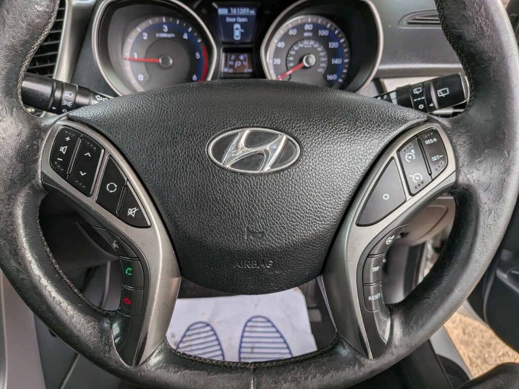 Hyundai I30 1.6 L 1.6 Active Euro 5 Silver #17