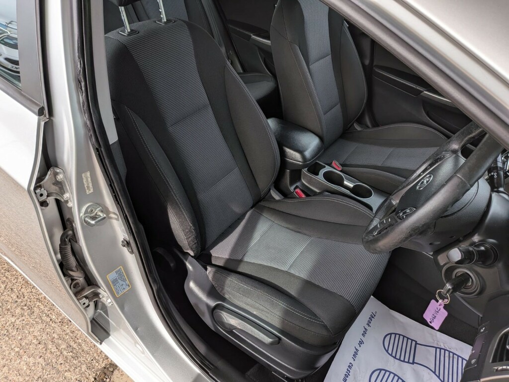 Hyundai I30 1.6 L 1.6 Active Euro 5 Silver #8