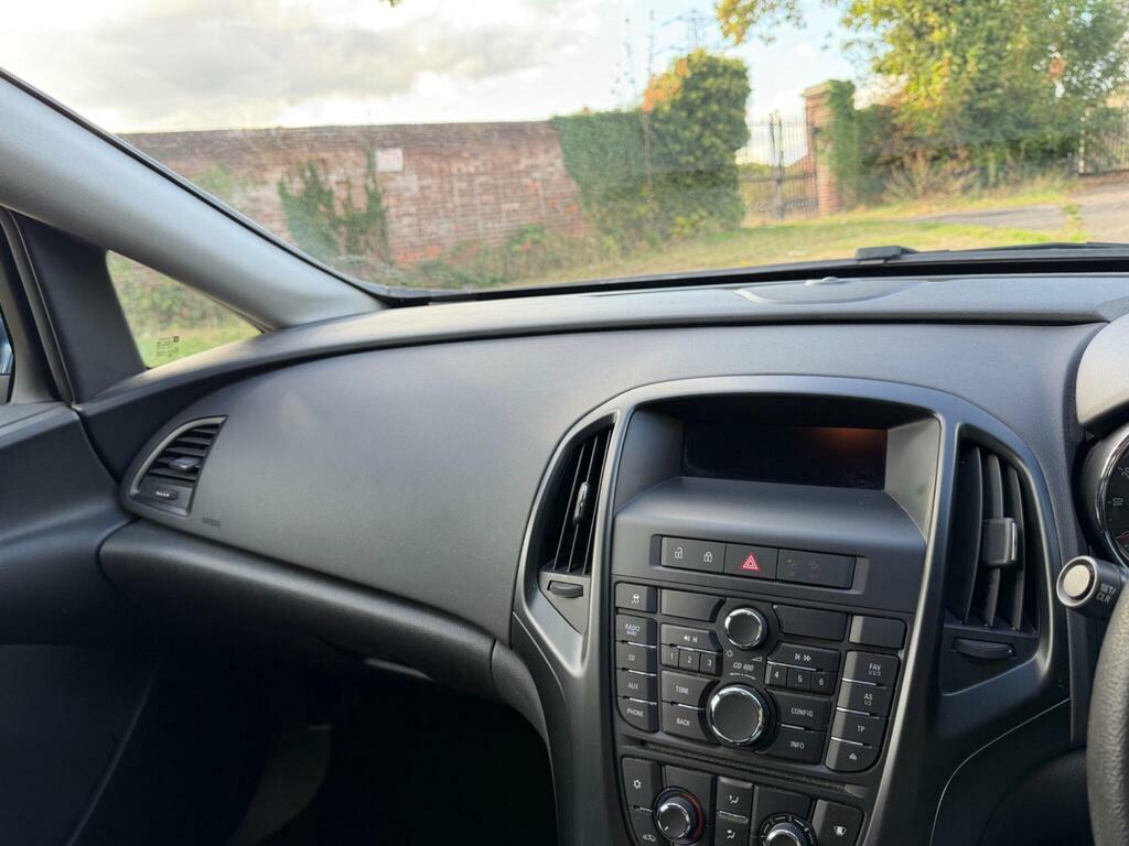 Vauxhall Astra 1.4 16V Exclusiv Euro 5 Blue #45