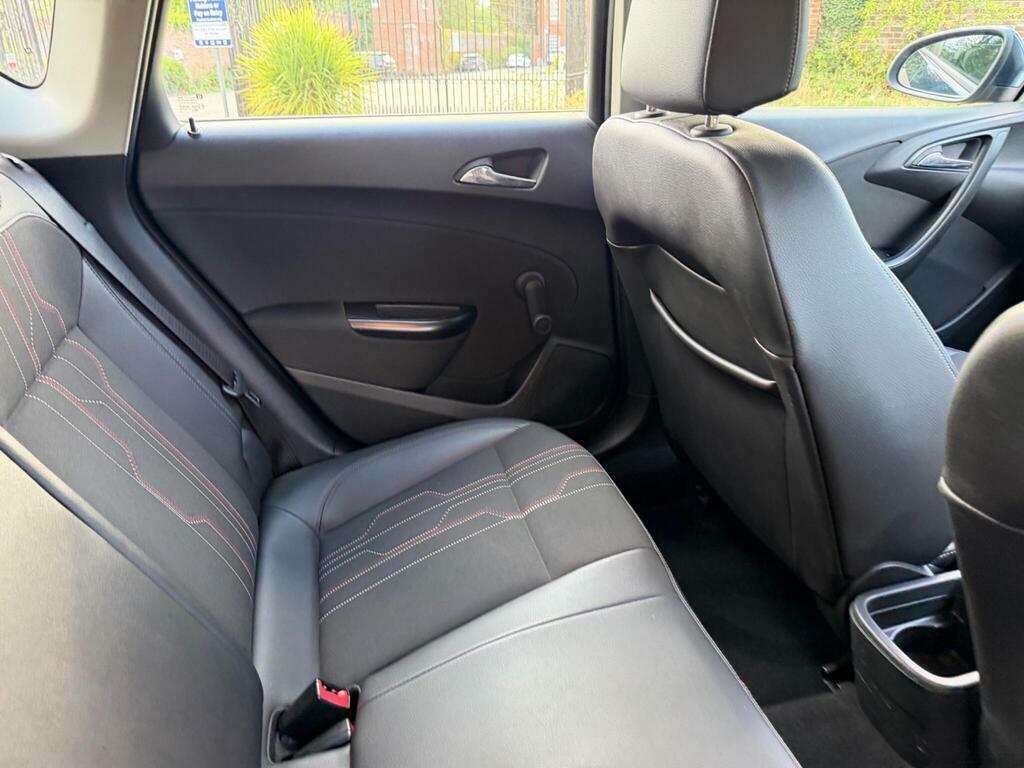Vauxhall Astra 1.4 16V Exclusiv Euro 5 Blue #22