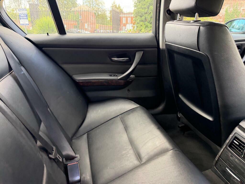 BMW 3 Series Estate 3.0 Green #25